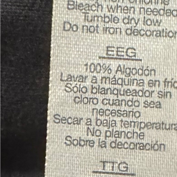 A Nightmare on Elm street Black Graphic T-Shirt with Red Colorful Design XXL - Picture 3 of 4